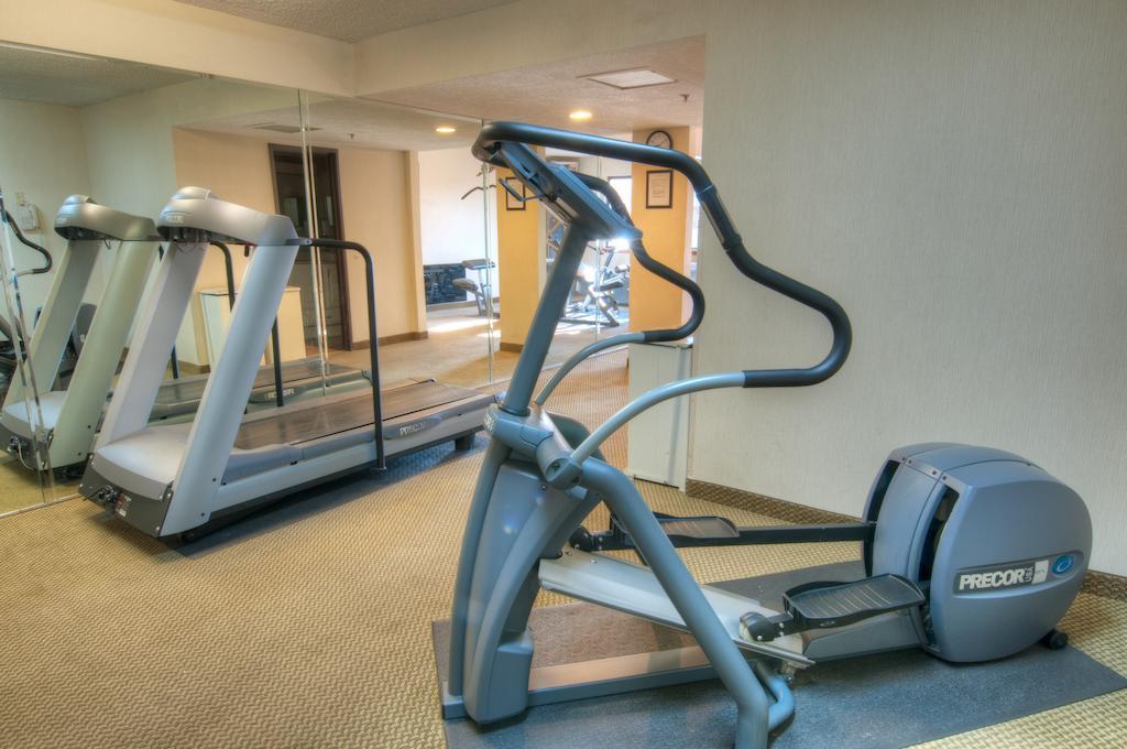 Mcm Elegante Suites Abilene Buitenkant foto