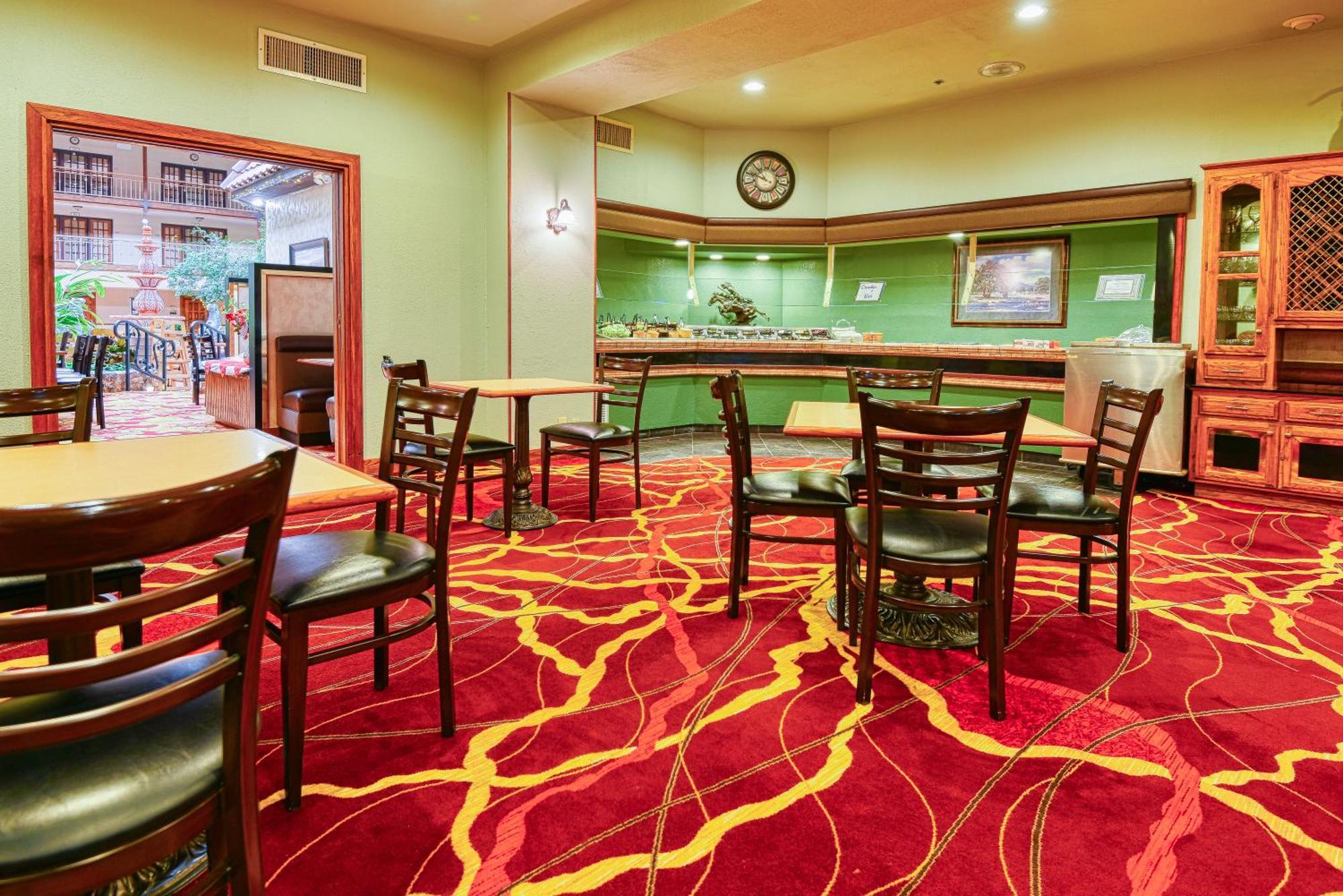 Mcm Elegante Suites Abilene Buitenkant foto