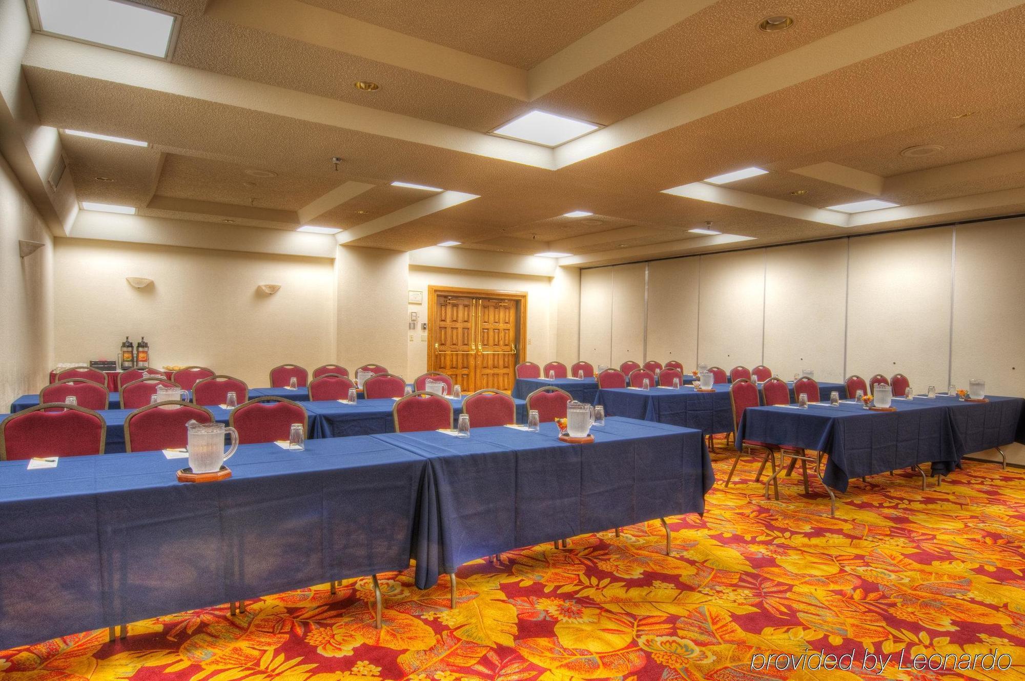 Mcm Elegante Suites Abilene Buitenkant foto