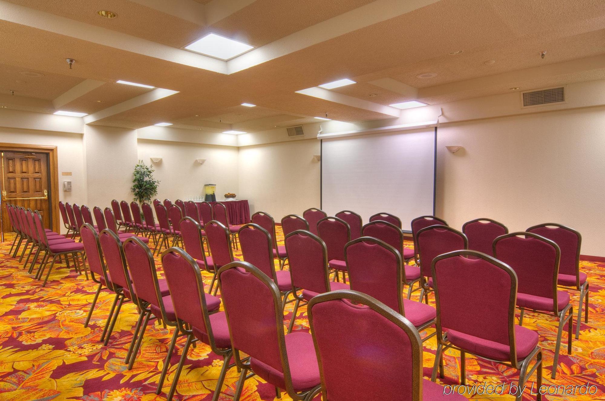 Mcm Elegante Suites Abilene Buitenkant foto