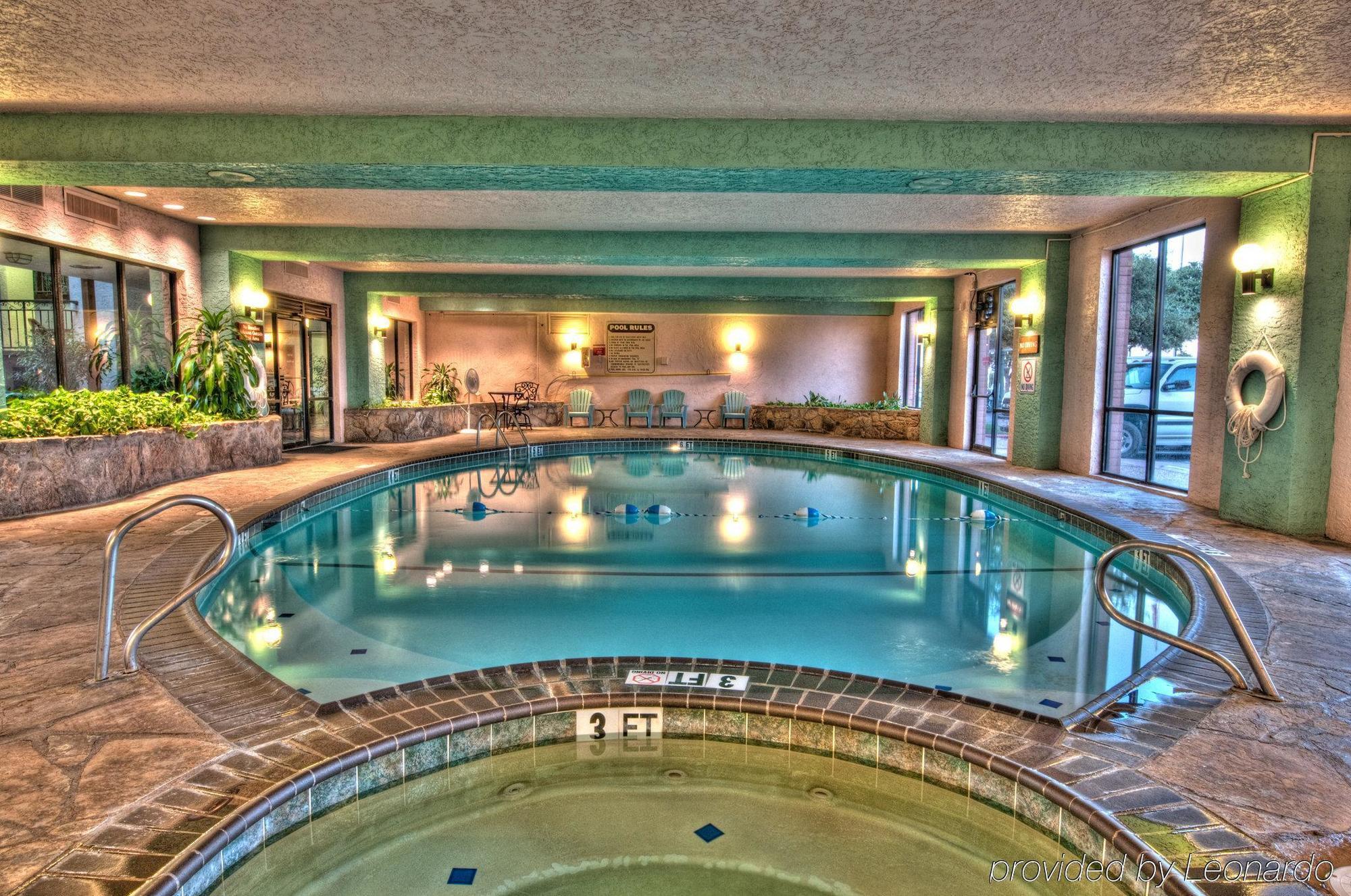 Mcm Elegante Suites Abilene Buitenkant foto