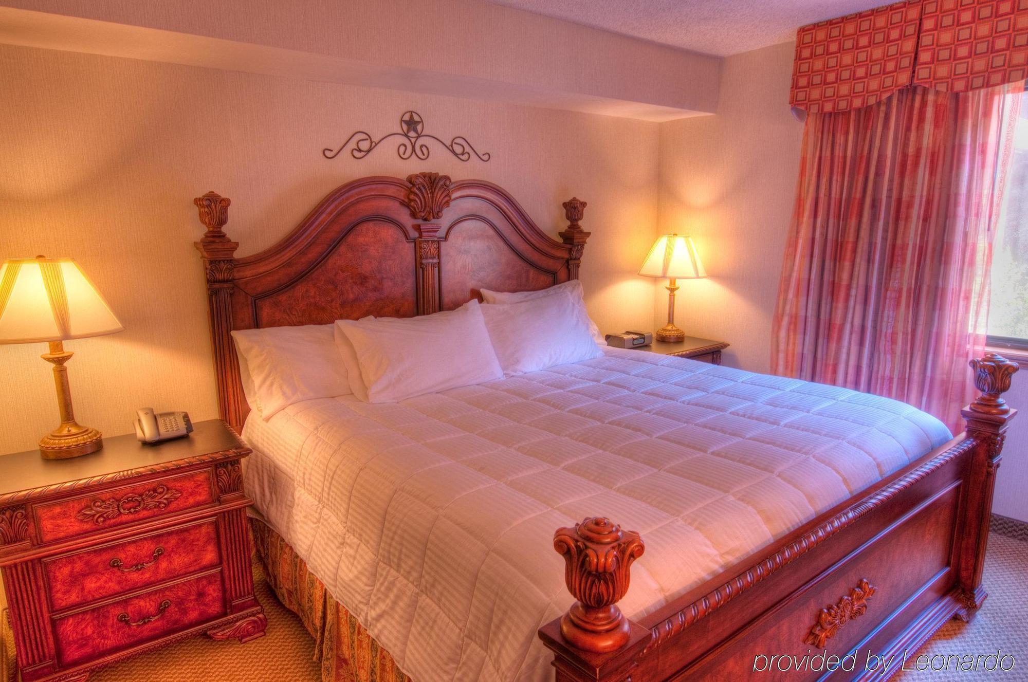 Mcm Elegante Suites Abilene Buitenkant foto