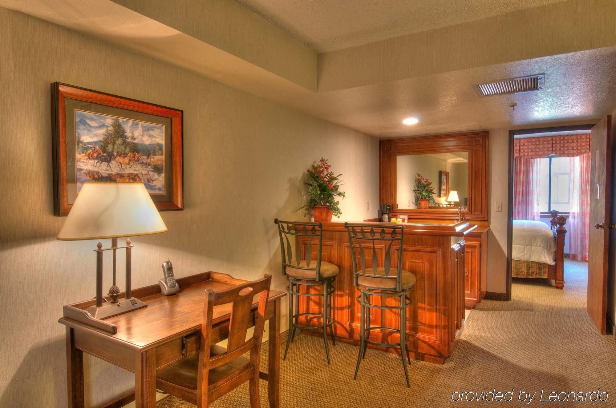 Mcm Elegante Suites Abilene Buitenkant foto